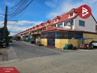 À vendre 3 chambres maison de ville à Bang Phli, Samut Prakan