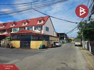 À vendre 3 chambres maison de ville à Bang Phli, Samut Prakan