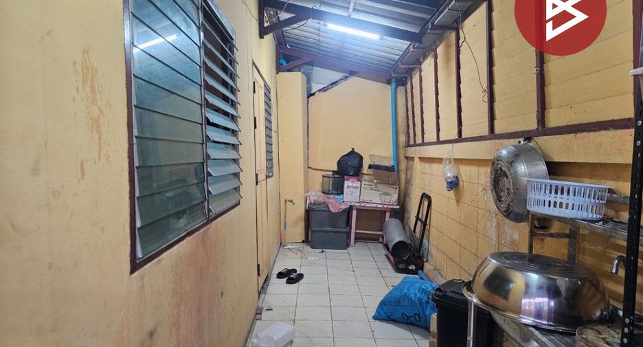 À vendre 3 chambres maison de ville à Bang Phli, Samut Prakan