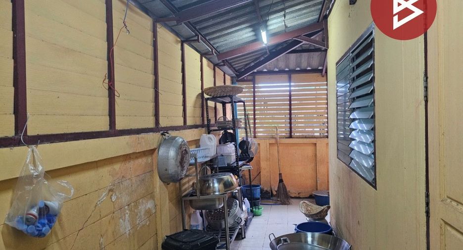 À vendre 3 chambres maison de ville à Bang Phli, Samut Prakan