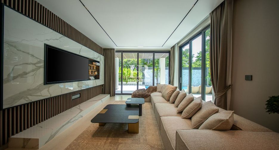 For sale 7 bedrooms villa in Jomtien, Pattaya