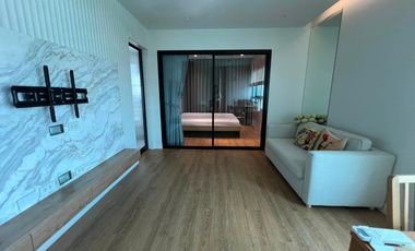 For rent 1 bed condo 