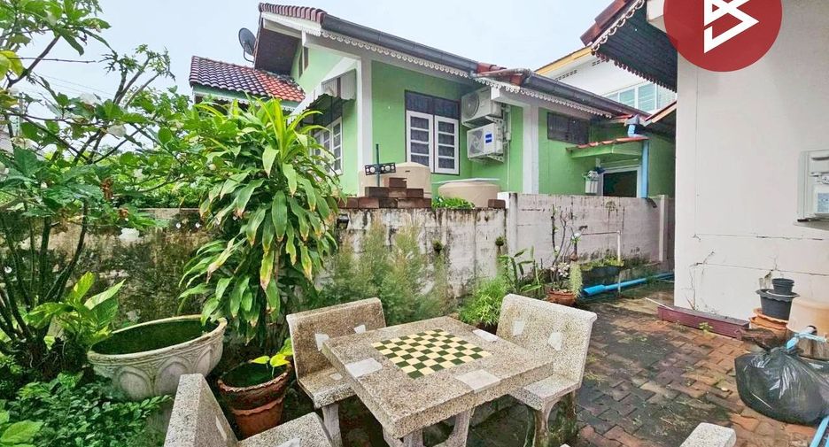 À vendre 2 chambres maison à Mueang Chon Buri, Chonburi