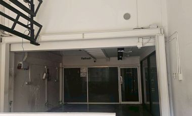 For sale retail Space in Watthana, Bangkok