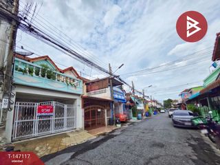 Casa adosada en venta de 2 habitaciones en Mueang Samut Prakan, Samut Prakan