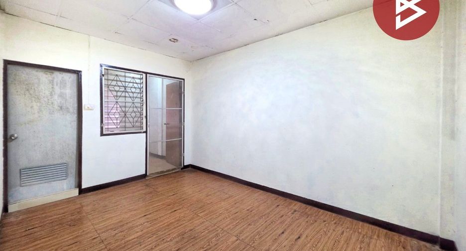Casa adosada en venta de 2 habitaciones en Mueang Samut Prakan, Samut Prakan