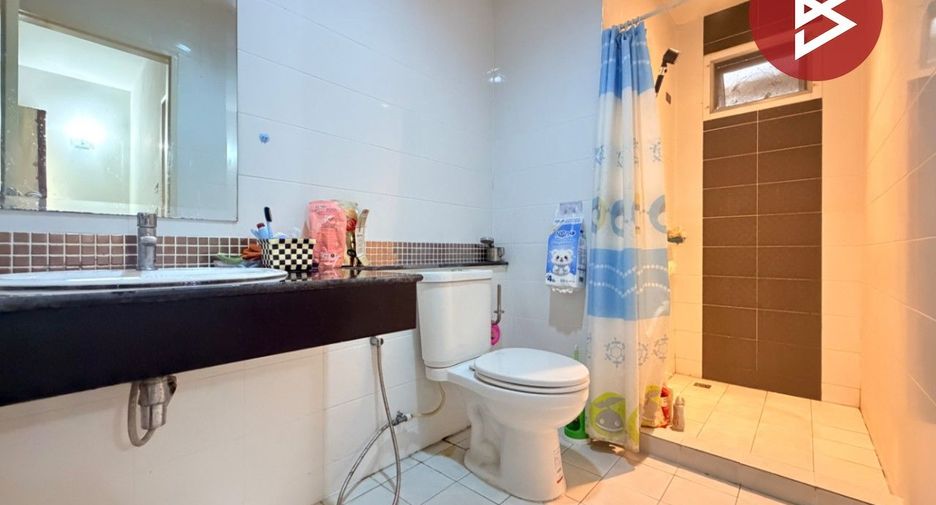 Reihenhaus zum Kauf mit 3 Zimmer in East Pattaya, Pattaya