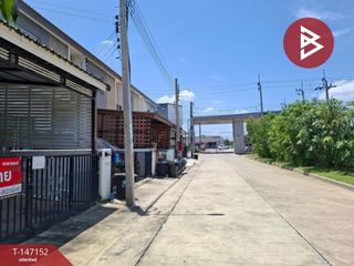 Casa adosada en venta de 3 habitaciones en Mueang Samut Prakan, Samut Prakan