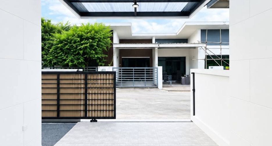 Haus zum Kauf mit 3 Zimmer in Thalang, Phuket