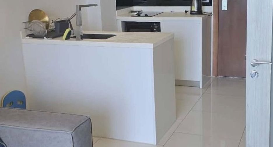 Condo en alquiler de 1 habitaciones en Bang Lamung, Chonburi