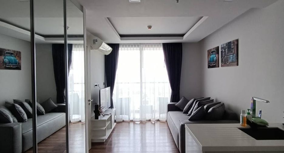 Condo en alquiler de 1 habitaciones en Bang Lamung, Chonburi