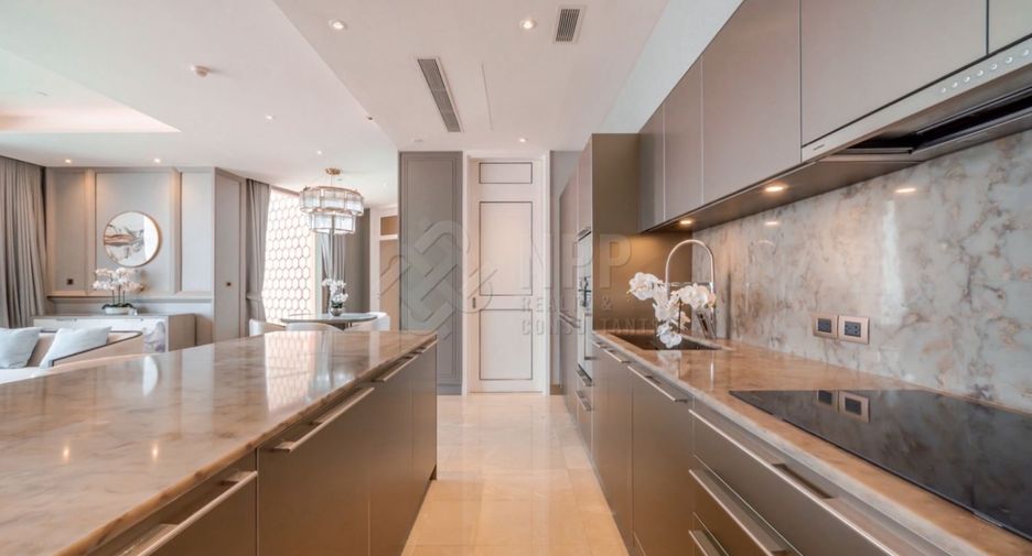 Wohnung zur Miete und zum Kauf mit 3 Zimmer in Khlong San, Bangkok
