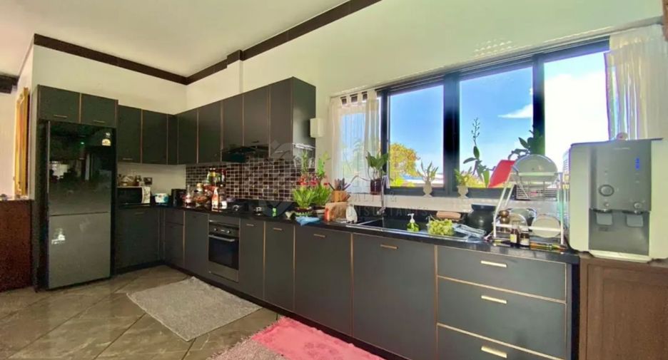 Casa en alquiler y en venta de 4 habitaciones en Hua Hin, Prachuap Khiri Khan