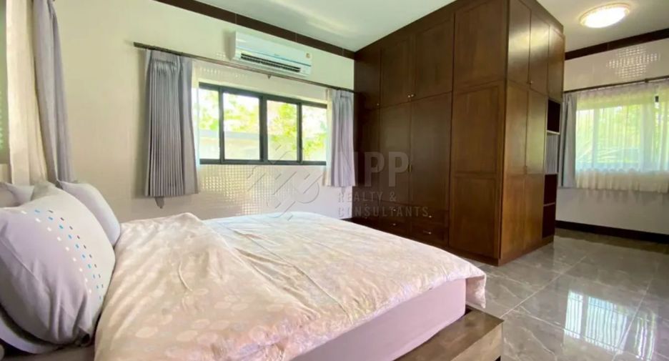 Casa en alquiler y en venta de 4 habitaciones en Hua Hin, Prachuap Khiri Khan