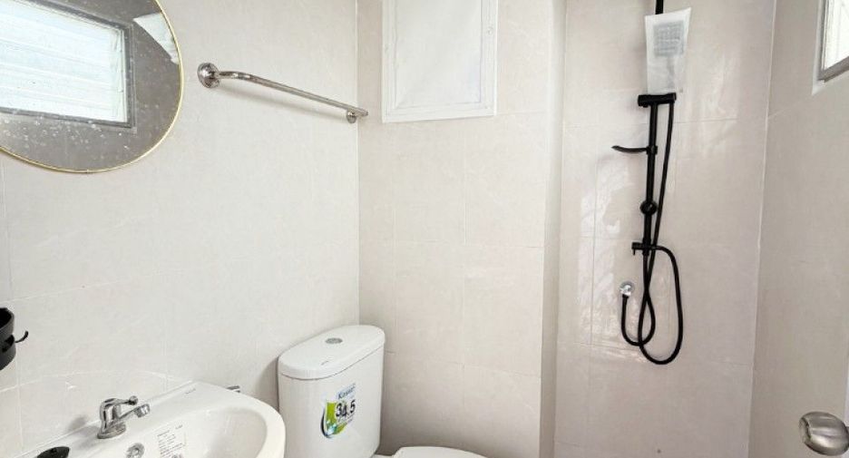 Wohnung zum Kauf mit 1 Zimmer in Mueang Samut Prakan, Samut Prakan