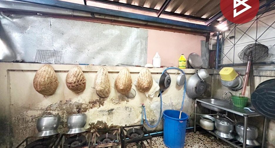 出售 2 卧室 联排别墅 在 Mueang Chon Buri, Chon Buri