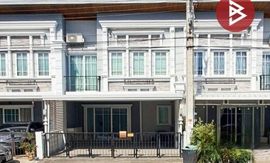 For sale 3 bedrooms townhouse in Prawet, Bangkok