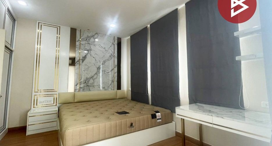 For sale 3 bedrooms townhouse in Prawet, Bangkok