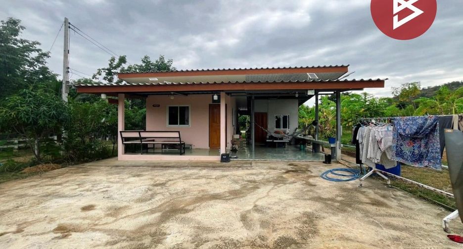 Продажа 2 спальни дом в Lao Khwan, Канчанабури