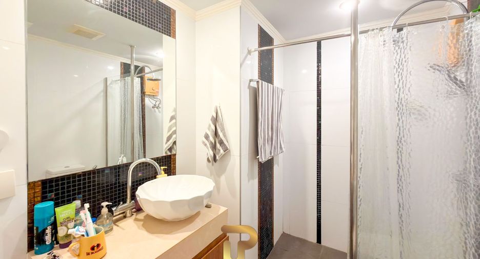 Condo en venta de 2 habitaciones en Jomtien, Pattaya