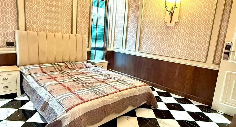 ให้เช่า 4 ห้องนอน บ้านเดี่ยว ใน บางกะปิ, กรุงเทพฯ