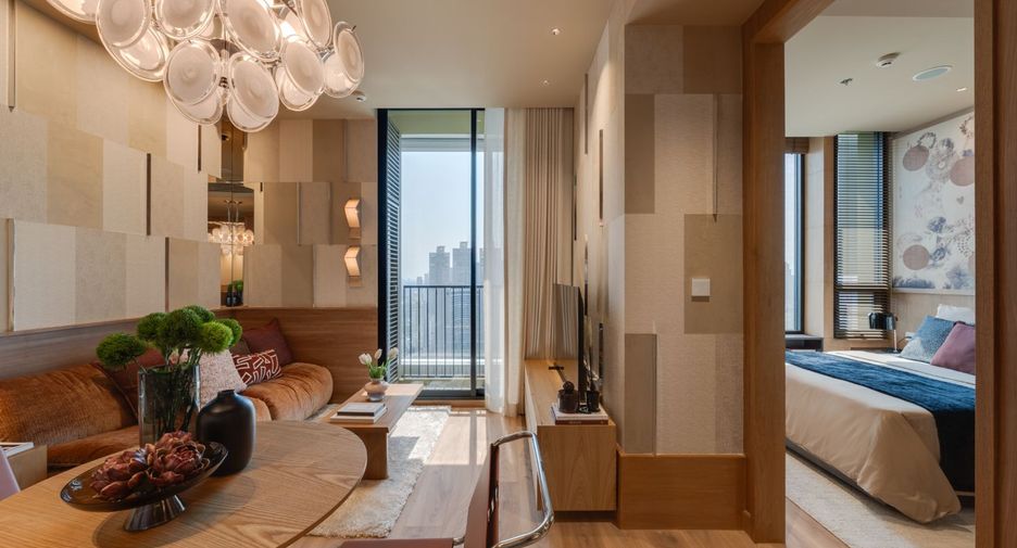 For sale 1 bed condo in Khlong Toei, Bangkok