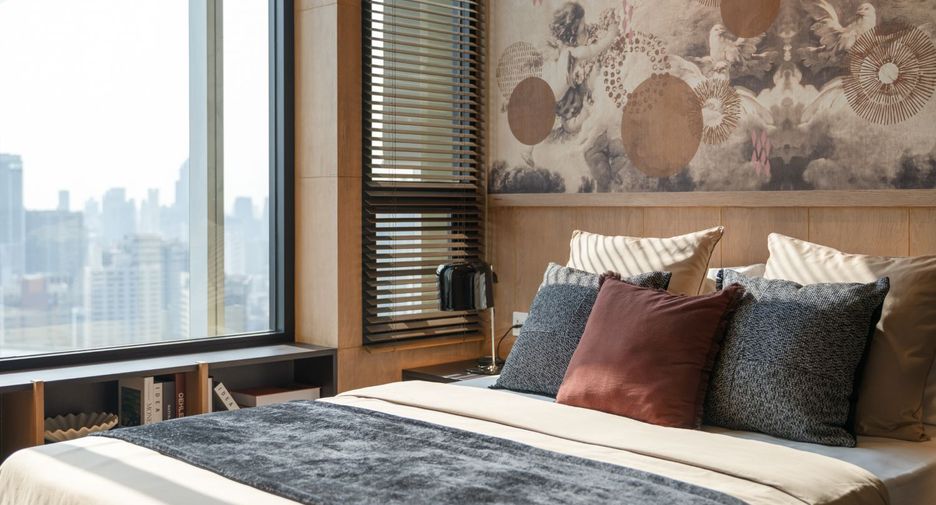 For sale 1 bed condo in Khlong Toei, Bangkok