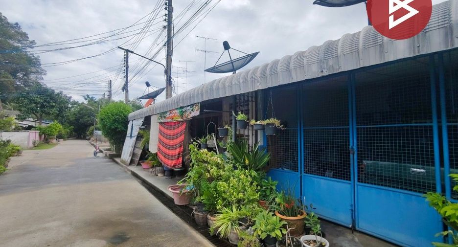 出售 2 卧室 联排别墅 在 Ban Pong, Ratchaburi