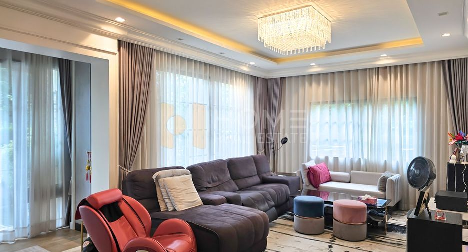 For sale 5 bedrooms house in Bang Khen, Bangkok