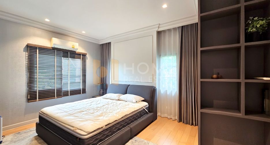 For sale 5 bedrooms house in Bang Khen, Bangkok