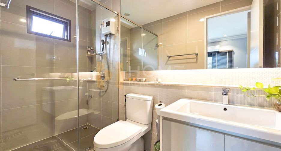 For sale 5 bedrooms house in Bang Khen, Bangkok