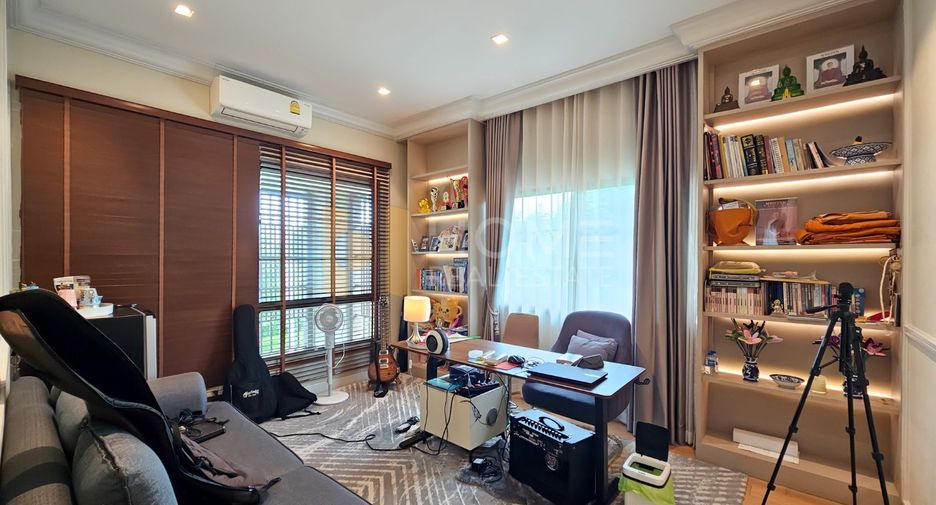 For sale 5 bedrooms house in Bang Khen, Bangkok