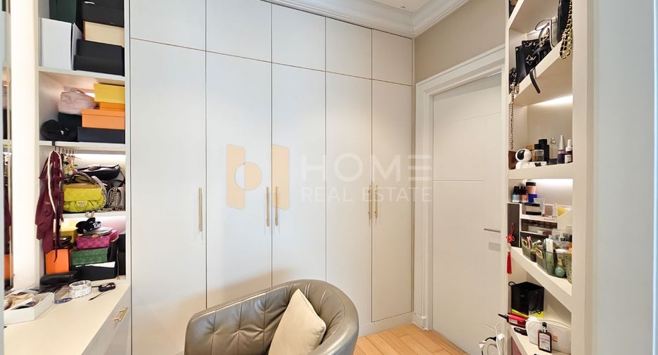 For sale 5 bedrooms house in Bang Khen, Bangkok