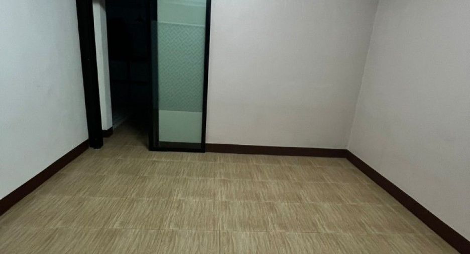 ขาย 3 ห้องนอน ทาวน์เฮ้าส์ ใน เมืองลำพูน, ลำพูน