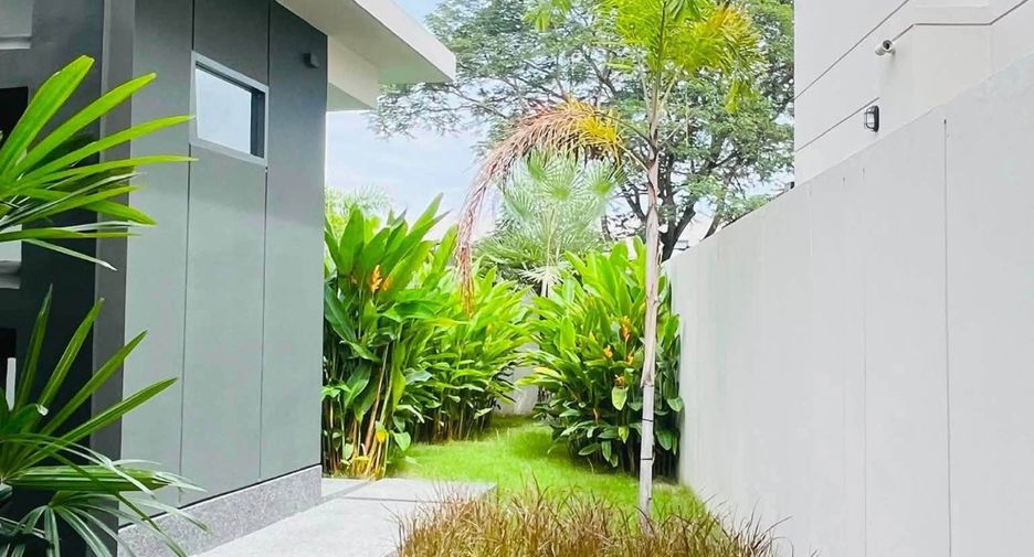 For rent 3 bedrooms villa in Hang Dong, Chiang Mai