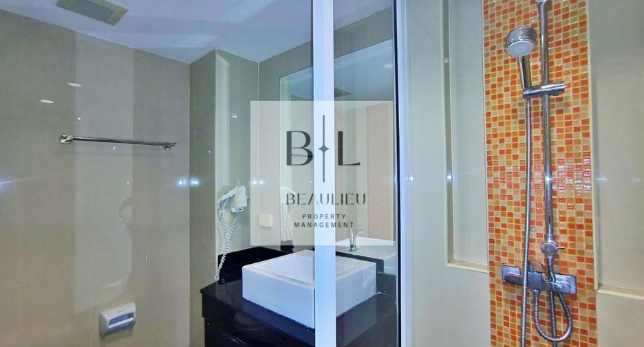 For sale 2 bedrooms condo in Bang Lamung, Chonburi