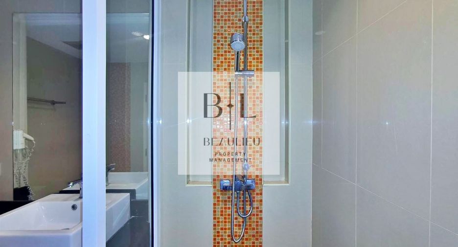 For sale 2 bedrooms condo in Bang Lamung, Chonburi