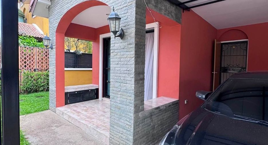 For rent 4 bedrooms house in San Sai, Chiang Mai