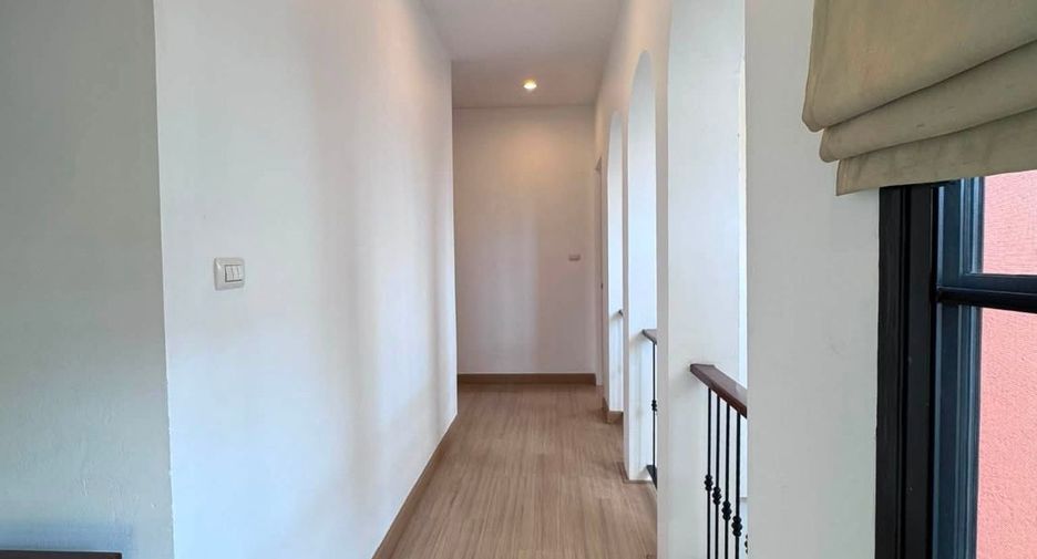 For rent 4 bedrooms house in San Sai, Chiang Mai