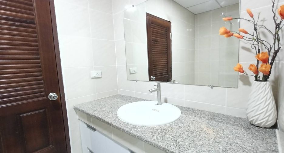 Аренда 1 кровать кондо в Банг Ламунг, Чонбури