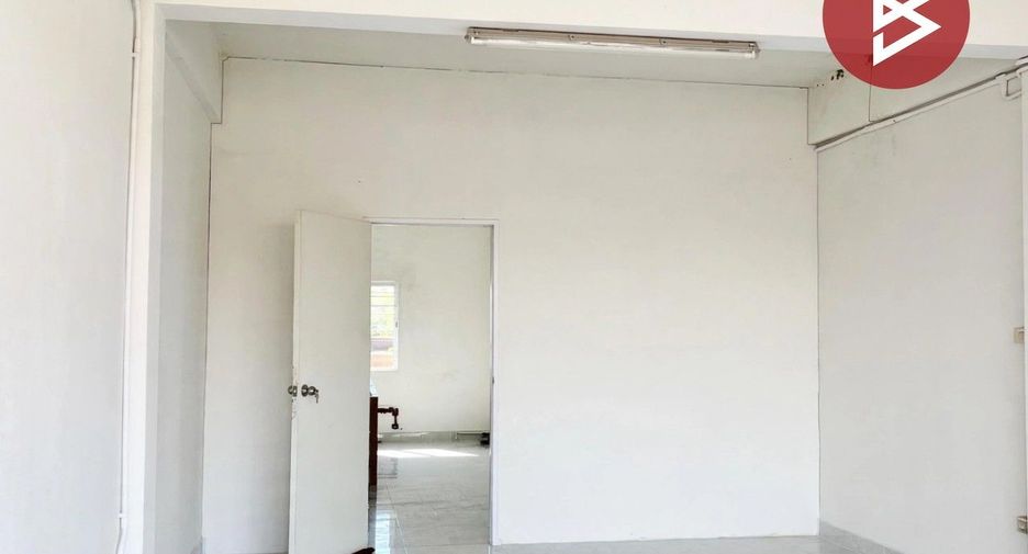 出售 2 卧室 商业空间 在 Bang Khen, 曼谷