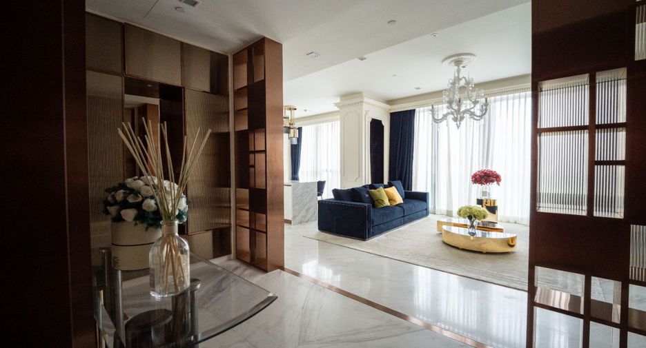 À louer 2 chambres condo à Watthana, Bangkok