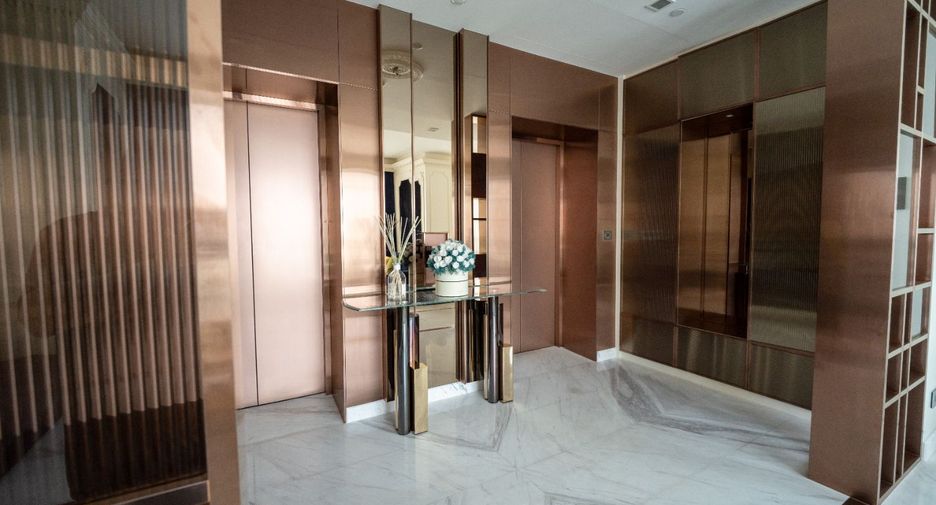 À louer 2 chambres condo à Watthana, Bangkok