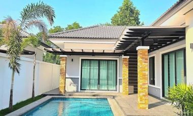For sale 3 bedrooms villa in Huay Yai, Pattaya