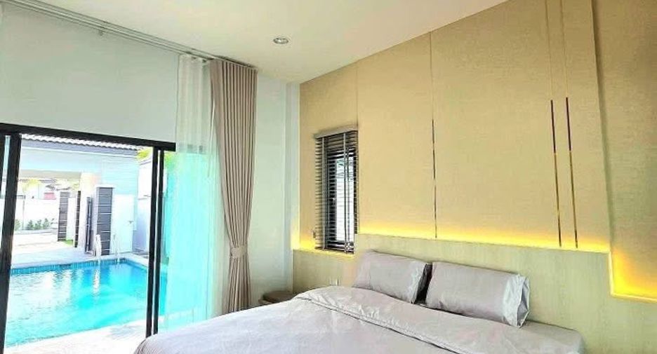 For sale 3 bedrooms villa in Huay Yai, Pattaya