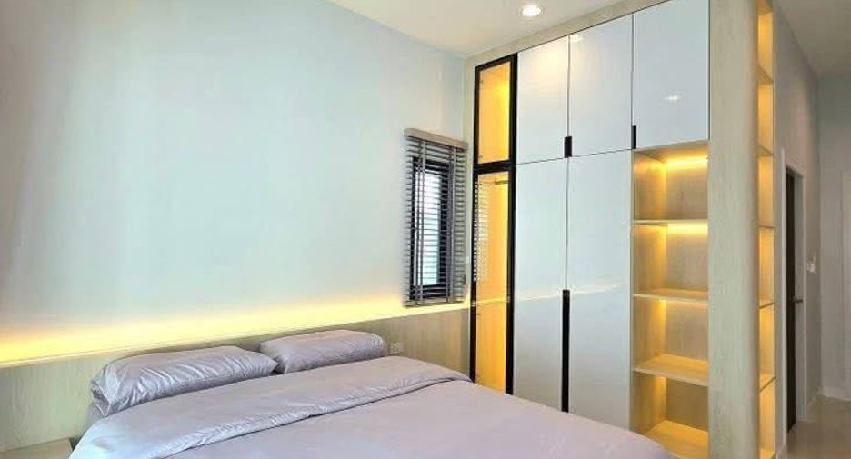 For sale 3 bedrooms villa in Huay Yai, Pattaya