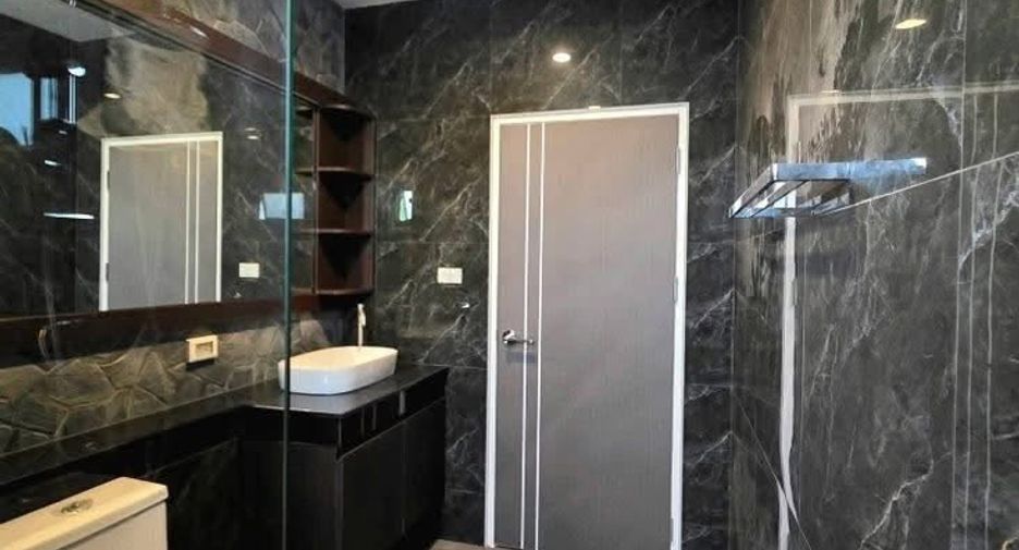 For sale 3 bedrooms villa in Huay Yai, Pattaya