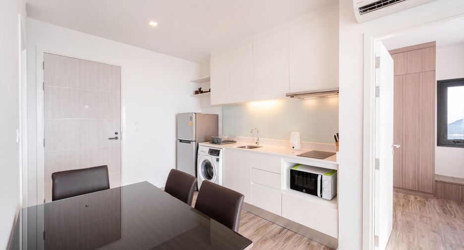 Condo en alquiler de 2 habitaciones en Si Racha, Chonburi