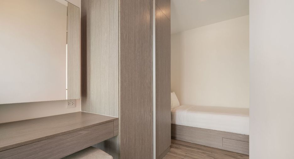 Condo en alquiler de 2 habitaciones en Si Racha, Chonburi