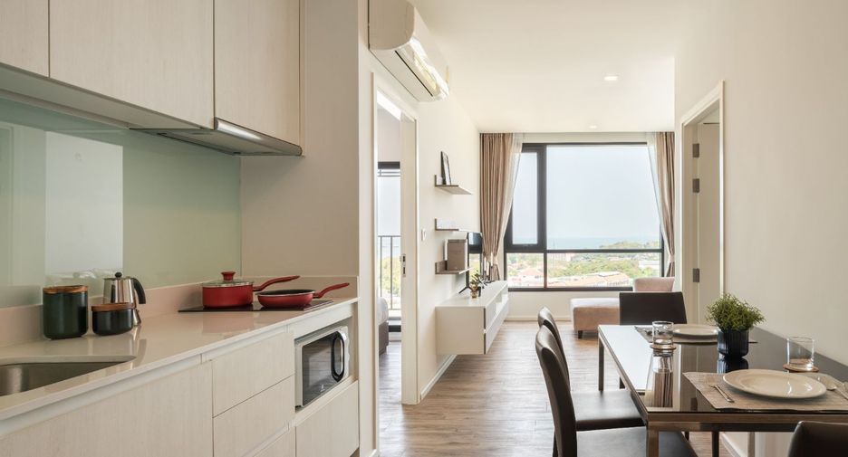 Condo en alquiler de 2 habitaciones en Si Racha, Chonburi